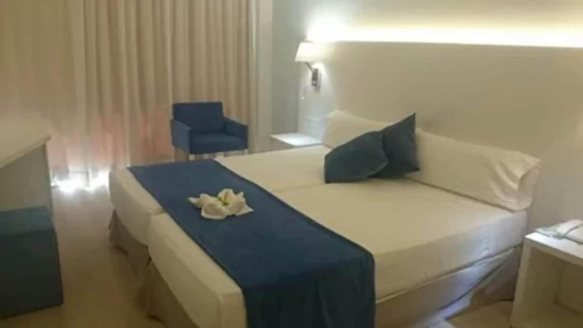 Bluesea Anba Romani Cala Millor  Exterior foto